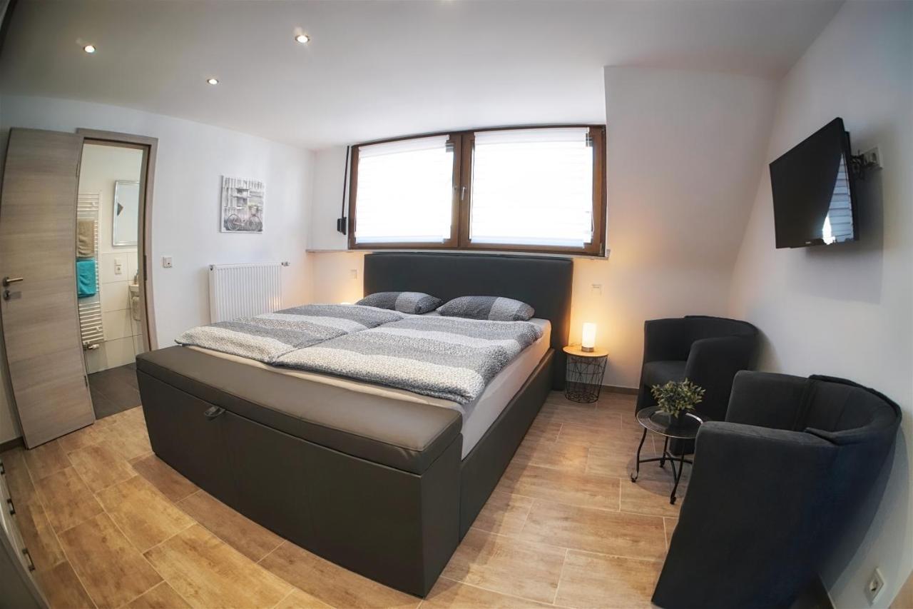 Ferienwohnung Traumblick แบร์นคาสเทล-คืสท์ ภายนอก รูปภาพ